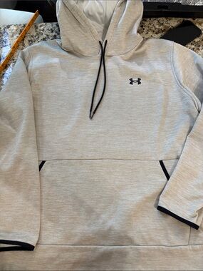 Under Armour Heathered Light Gray Pullover Hoodie with Black Trim
